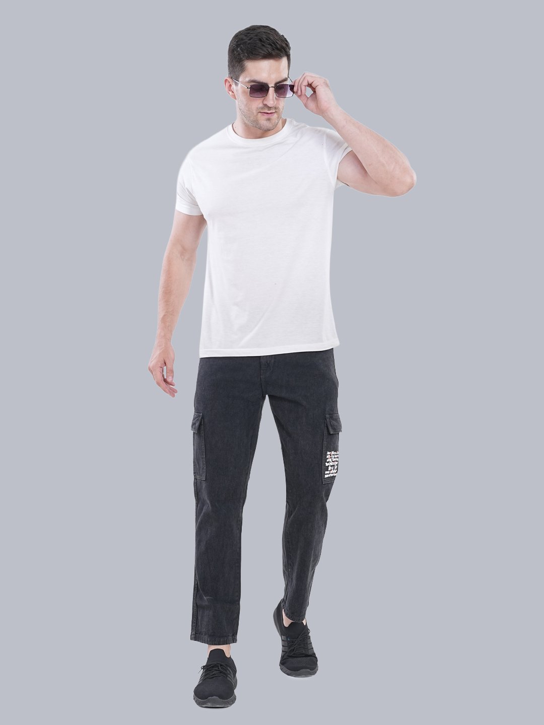 MM-21 Men’s Relaxed Fit Mid-Rise Printed Black Cargo – MJ18